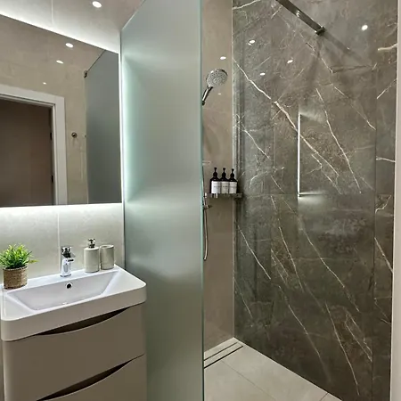 Apartment Helios Rhodes Odesa